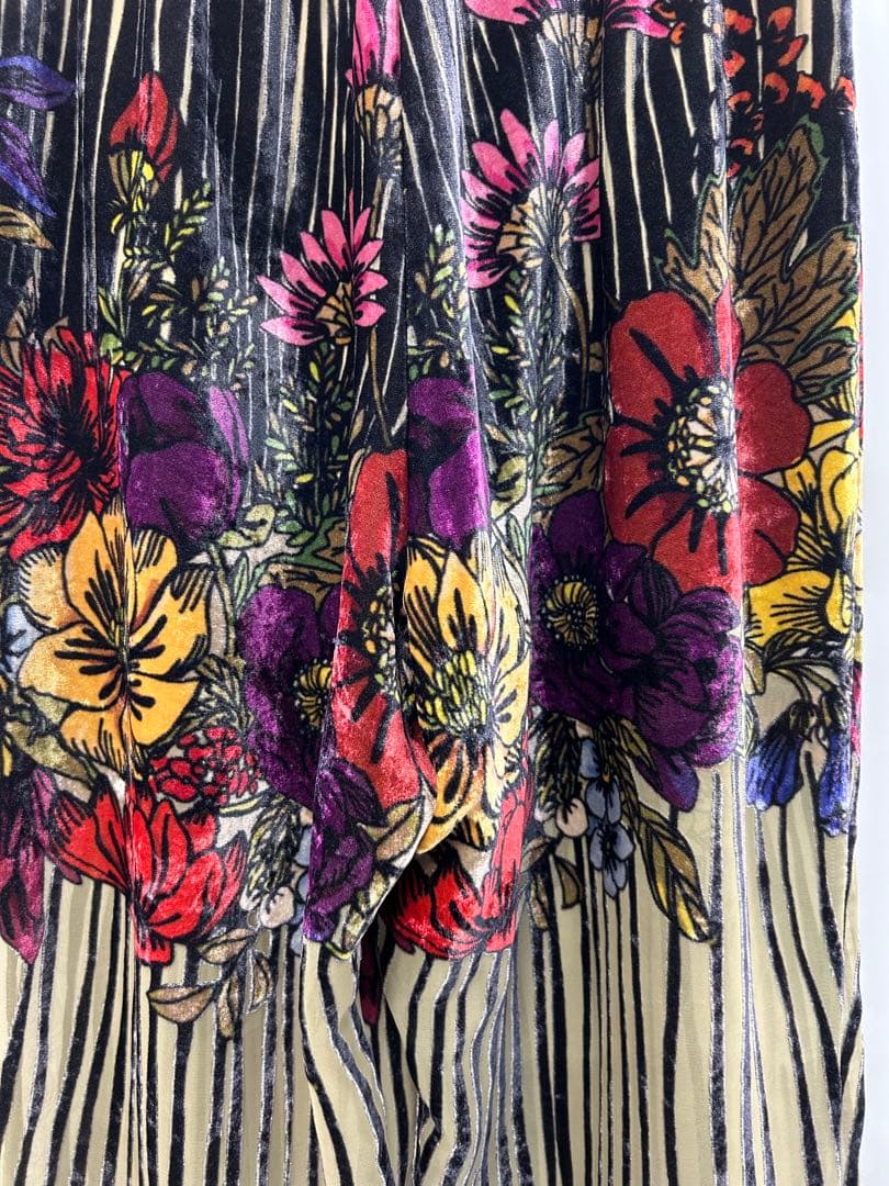 本日限定です！FUMIETANAKA flower flocky pants