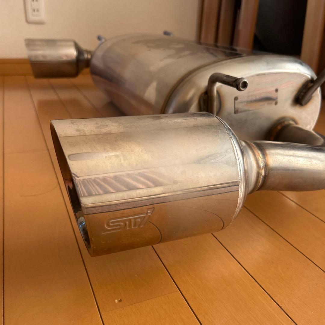 STI パフォーマンスマフラー ZD8