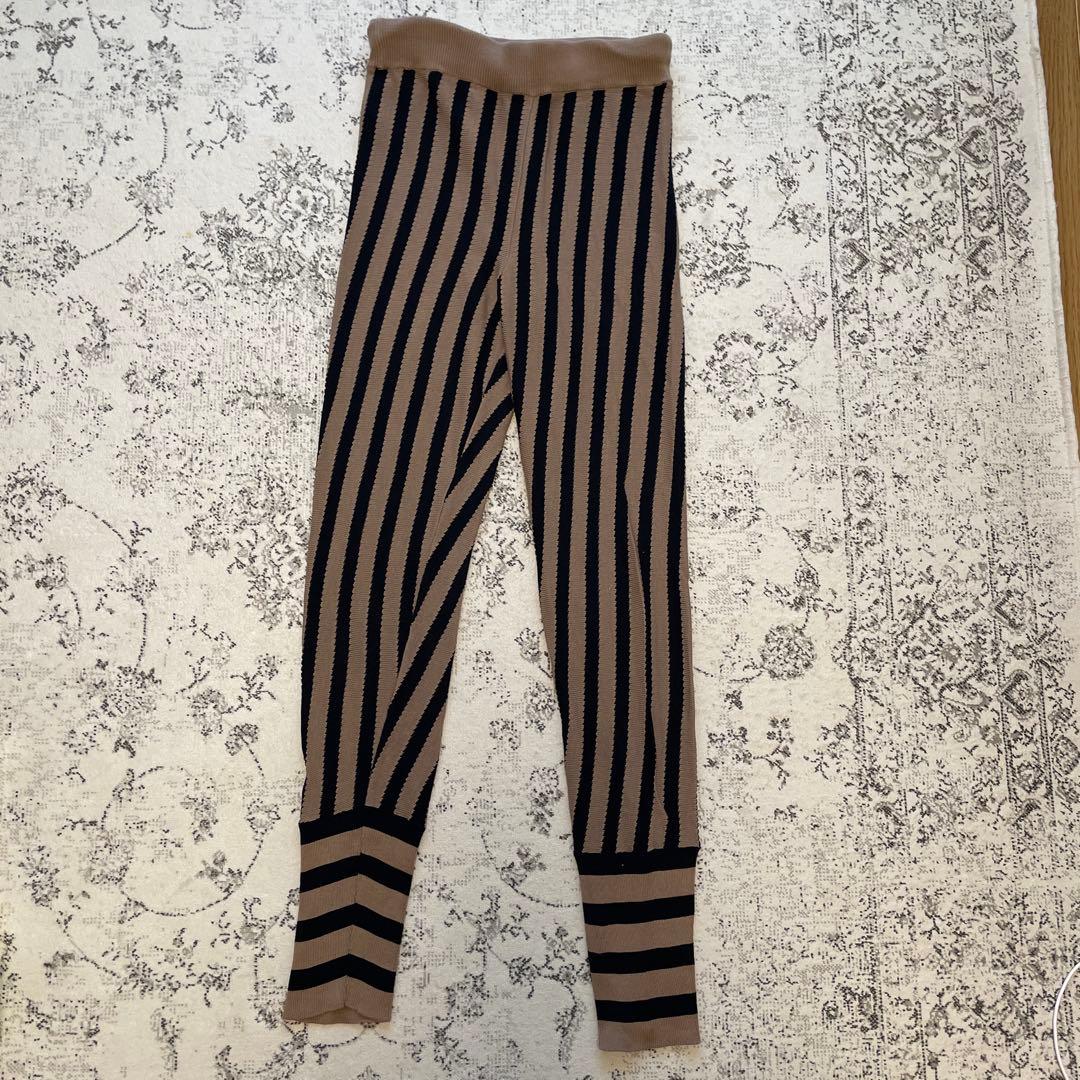 マルニMARNI38 ストライプニットパンツレギンススパッツ重ね着に重宝