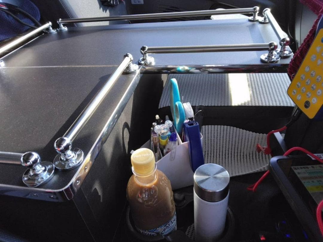 ギガ　ファイブスター専用コンソール　B type 冷蔵庫付取付可　LED