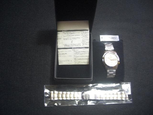 SEIKO　セイコー5　新品　希少海外モデル