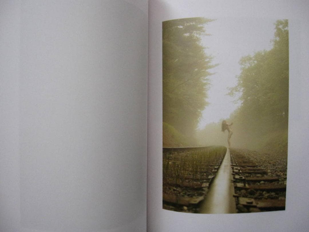 Life Adjustment Center　Ryan McGinley