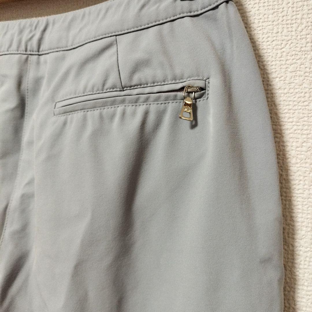 PRADA プラダスポーツ ジッパーポケット付き グレーショートパンツ