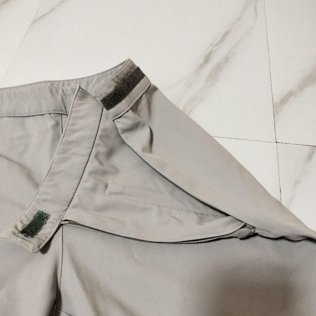 PRADA プラダスポーツ ジッパーポケット付き グレーショートパンツ