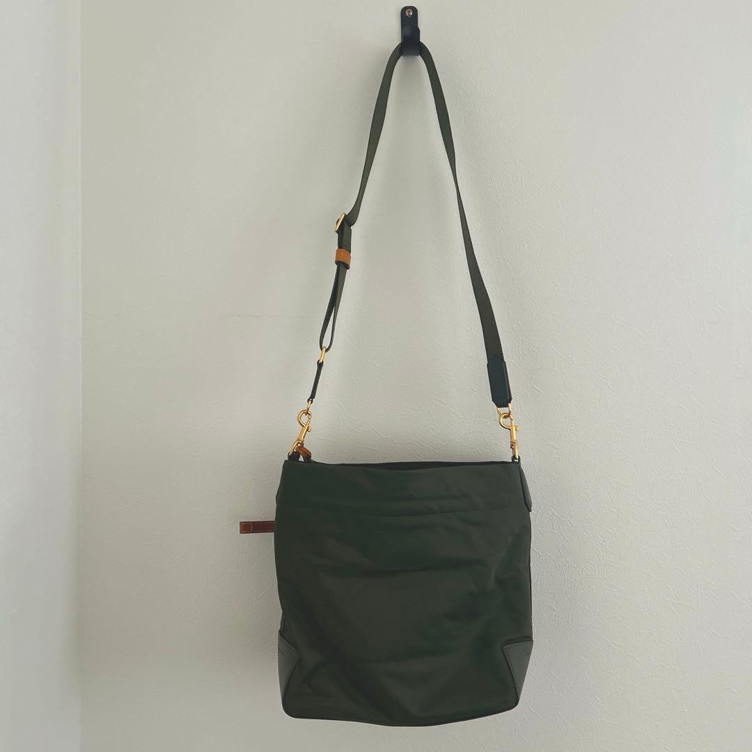 B*r様 【極美品】トリーバーチ 2way ショルダーバッグ ナイロン グリーン