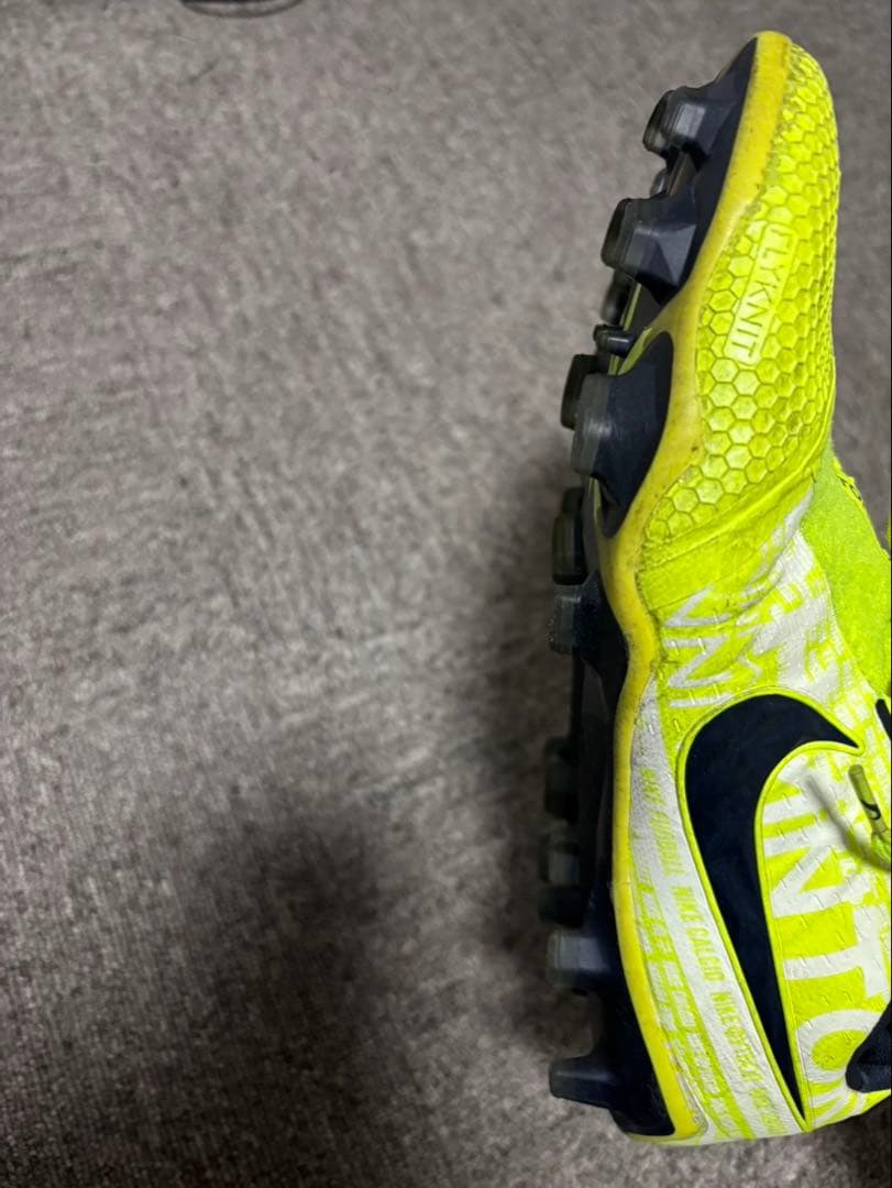 ナイキ　ファントム　ヴェノム　26cm