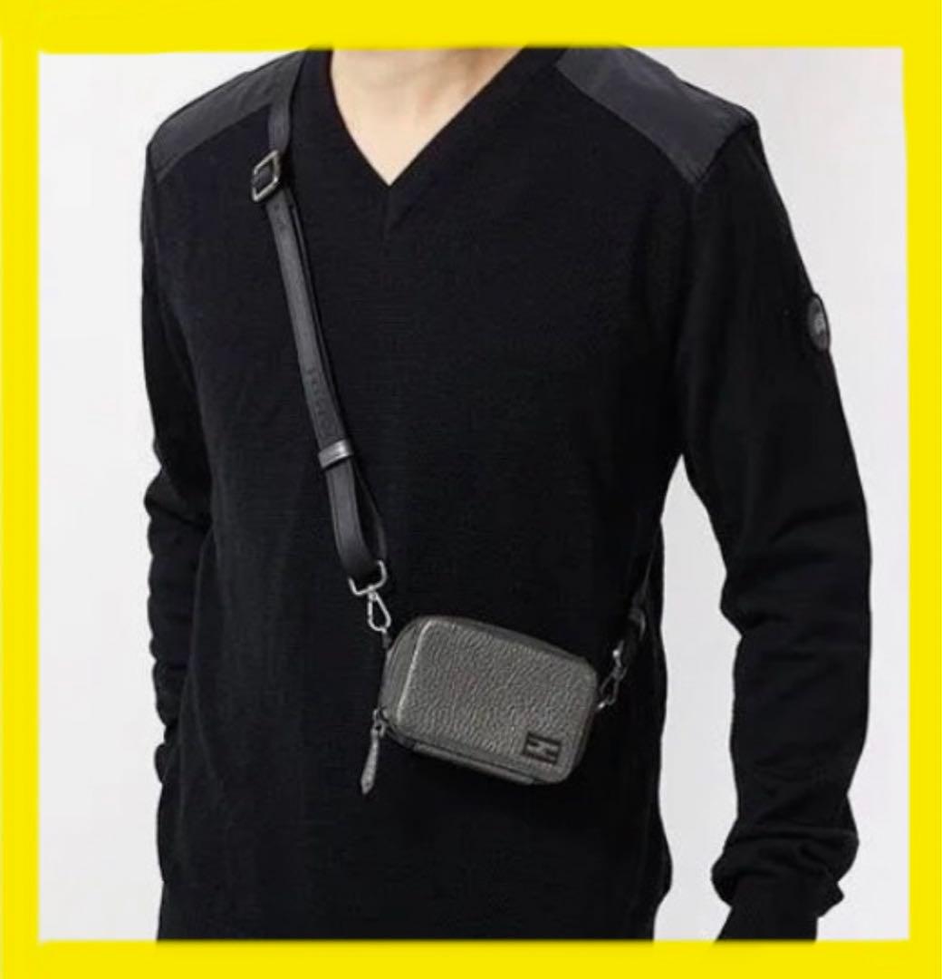 限界値下げ！フェンディ☆FENDIクラッチスモールオーガナイザー