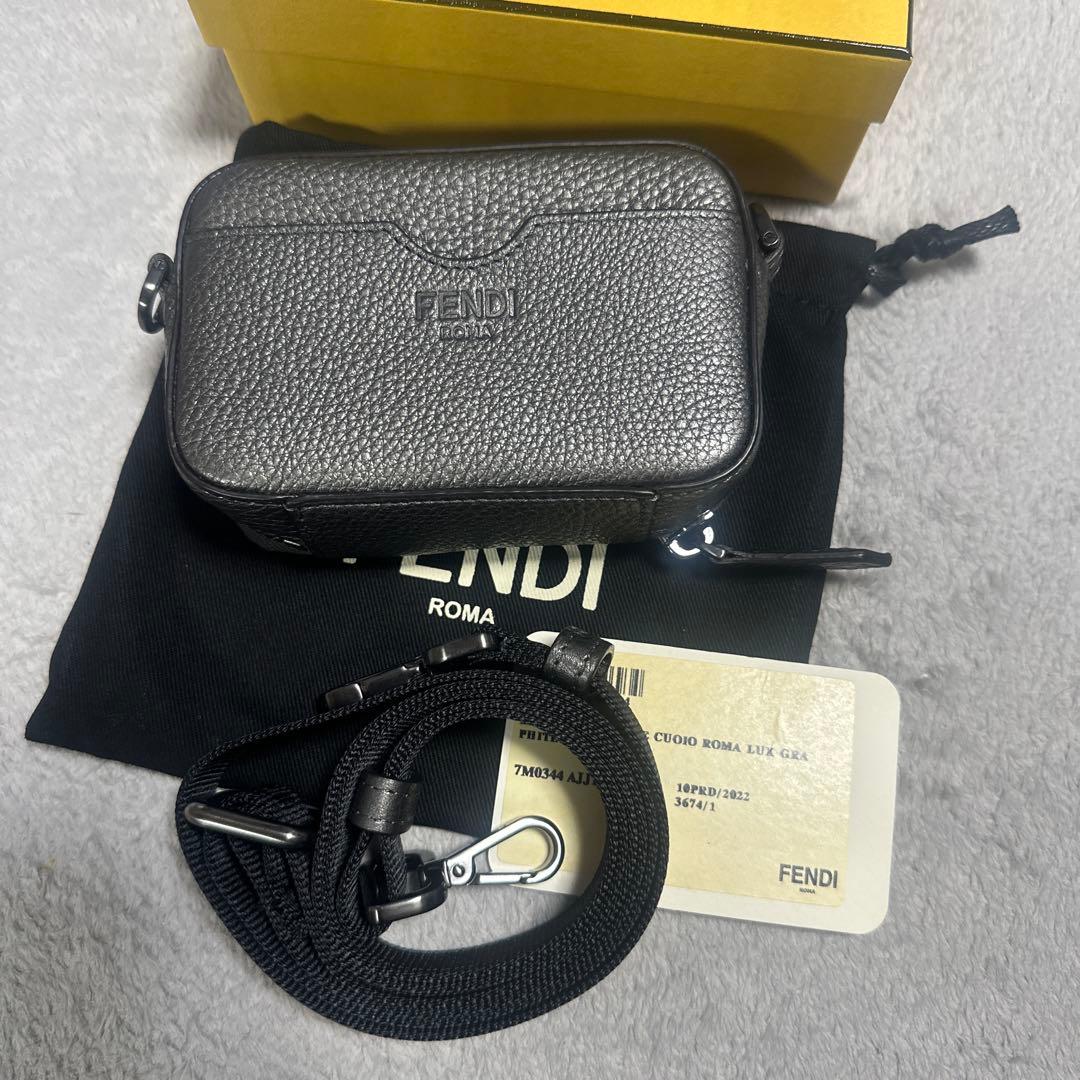 限界値下げ！フェンディ☆FENDIクラッチスモールオーガナイザー