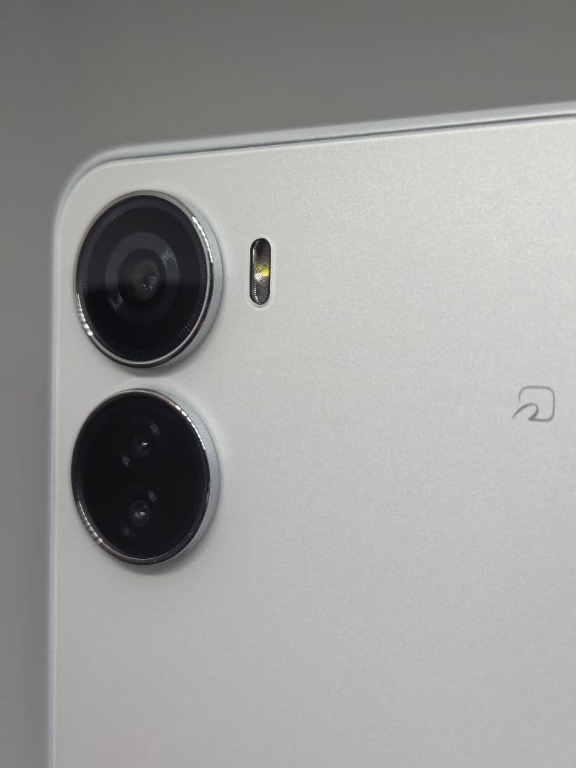 Libero 5G IV ホワイト A302ZT SIMフリー 本体