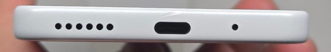 Libero 5G IV ホワイト A302ZT SIMフリー 本体