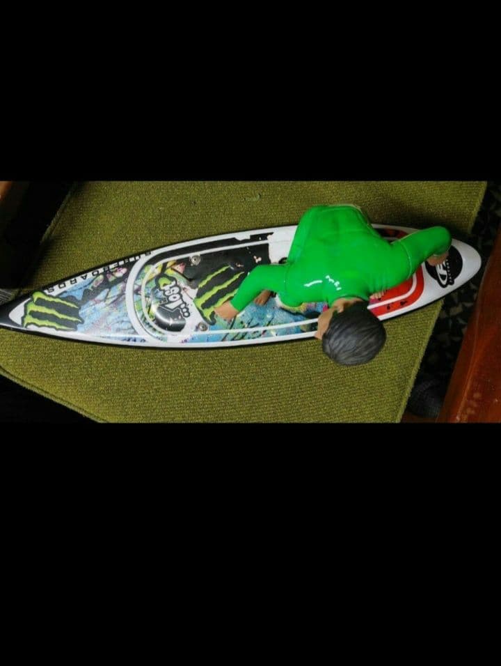 ラジコンサーフィン　サーファー　サーフおもちゃ