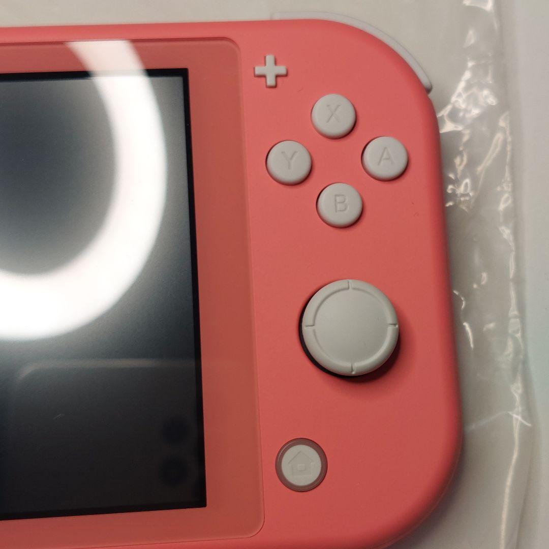 【極美品】スイッチライト本体 コーラルピンク 箱あり 動作品