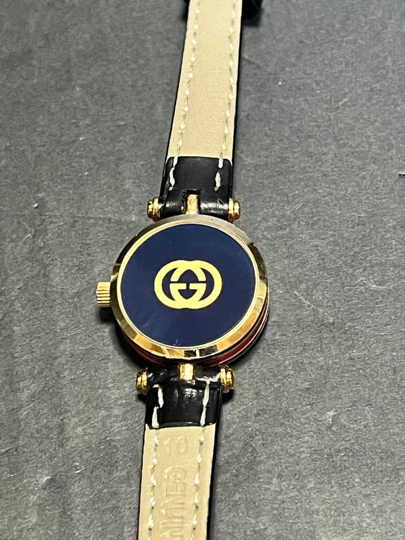 ★奇跡的美品！GUCCI シェリーライン希少カラーレディース腕時計　動作良好