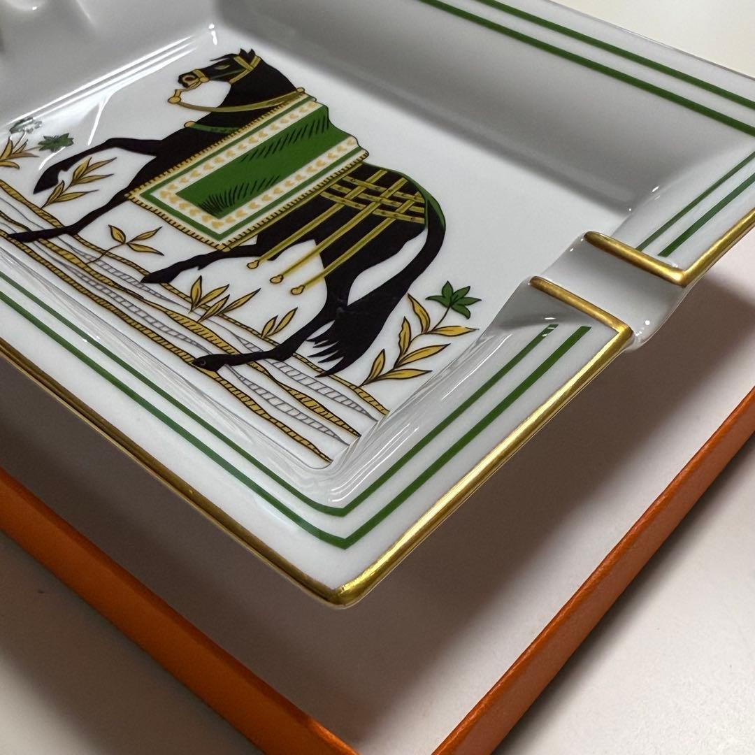 HERMES エルメス 陶器 灰皿 馬 アッシュトレイ