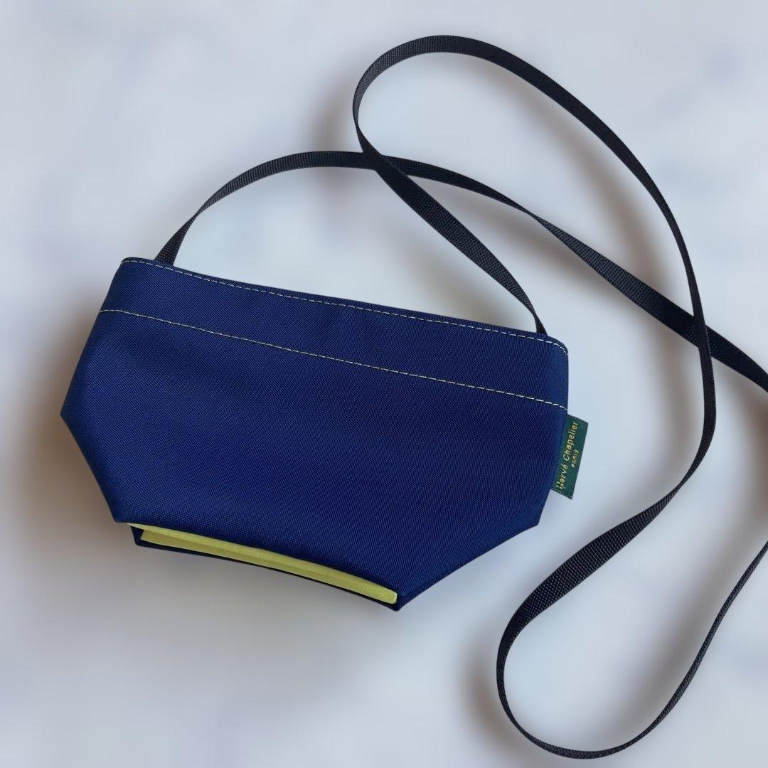 エルベシャプリエ　ショルダーバッグ XS 舟型 ネイビー イエロー