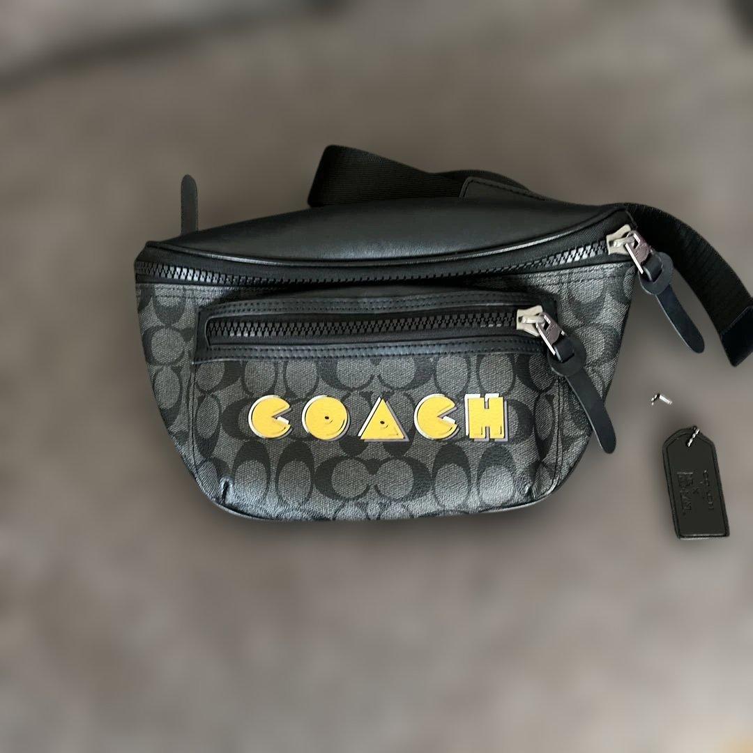 coach メンズショルダーバッグ