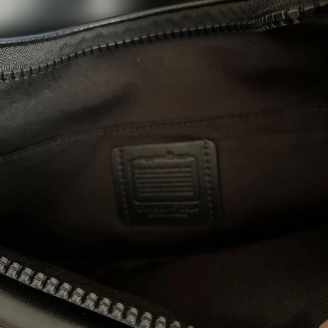 coach メンズショルダーバッグ