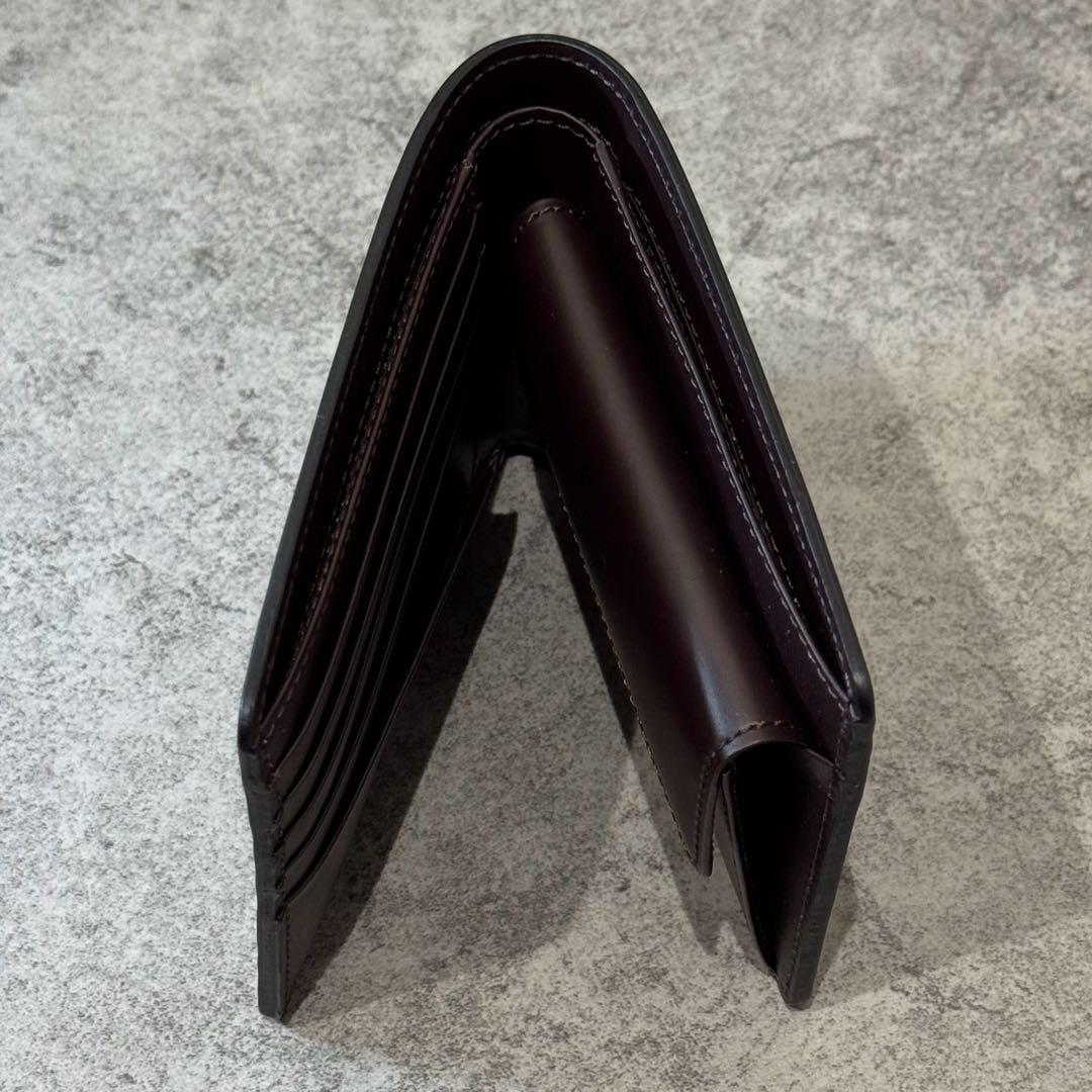 【新品未使用】FLYING HORSE コードバン　二つ折り財布　レザー　馬革