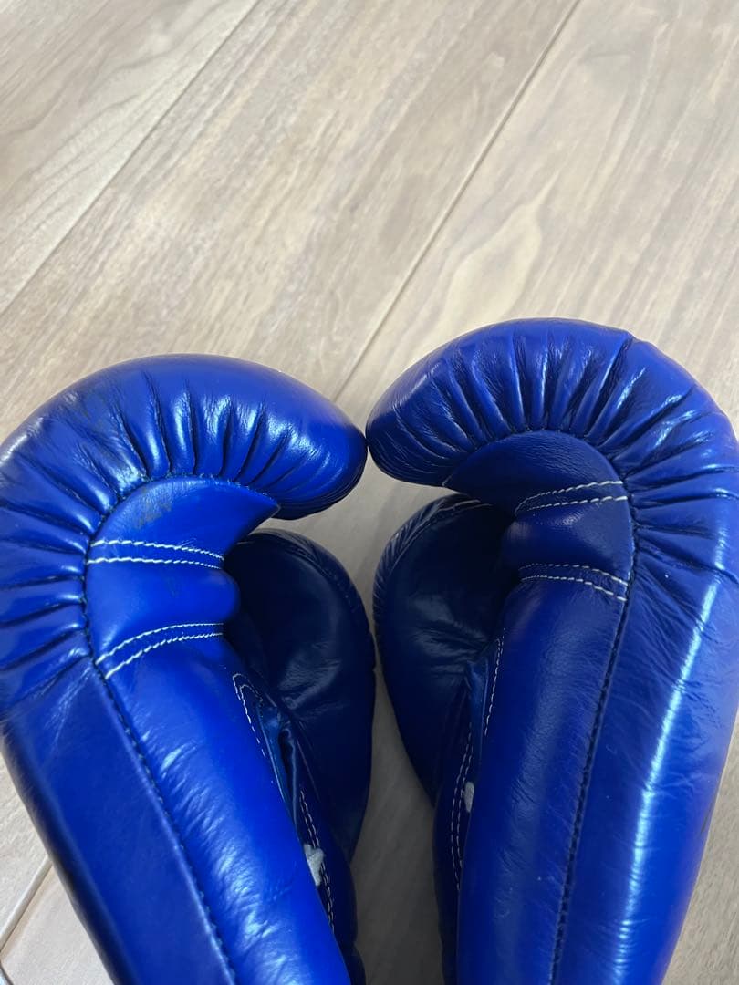 角田信朗　実使用サイン入りK1キックボクシンググローブ