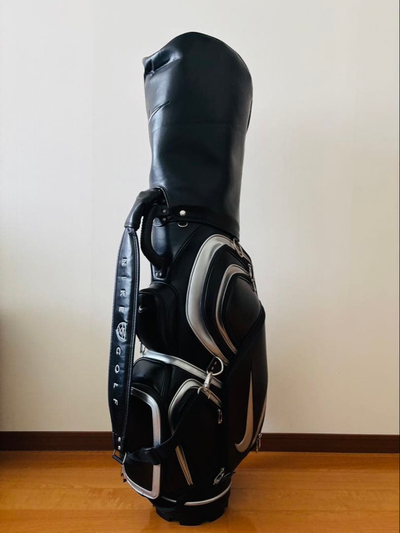 【美品】ナイキ スウイッシュ ツアー仕様 カートバック 特別仕様 ALL合成皮革