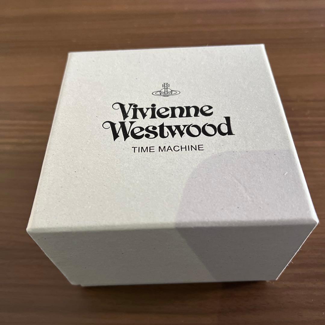 ヴィヴィアンウエストウッド腕時計 レディース　 型番　VV152WHWH