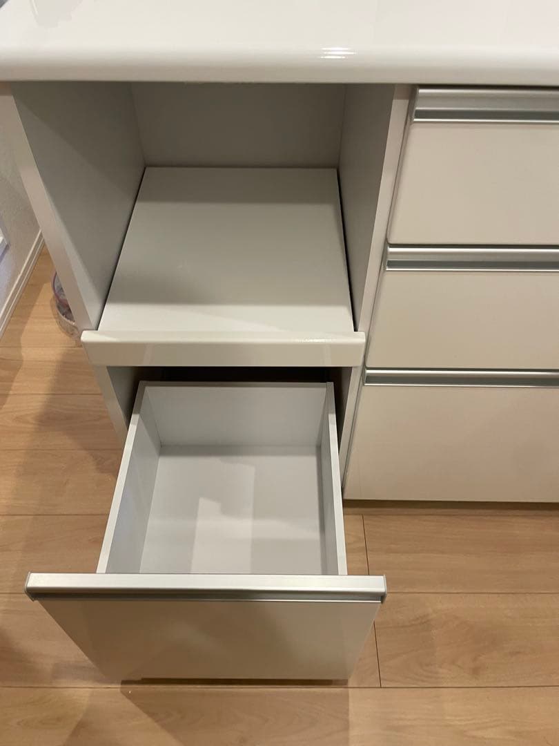 みんみん カップボード　キッチンカウンター　食器棚