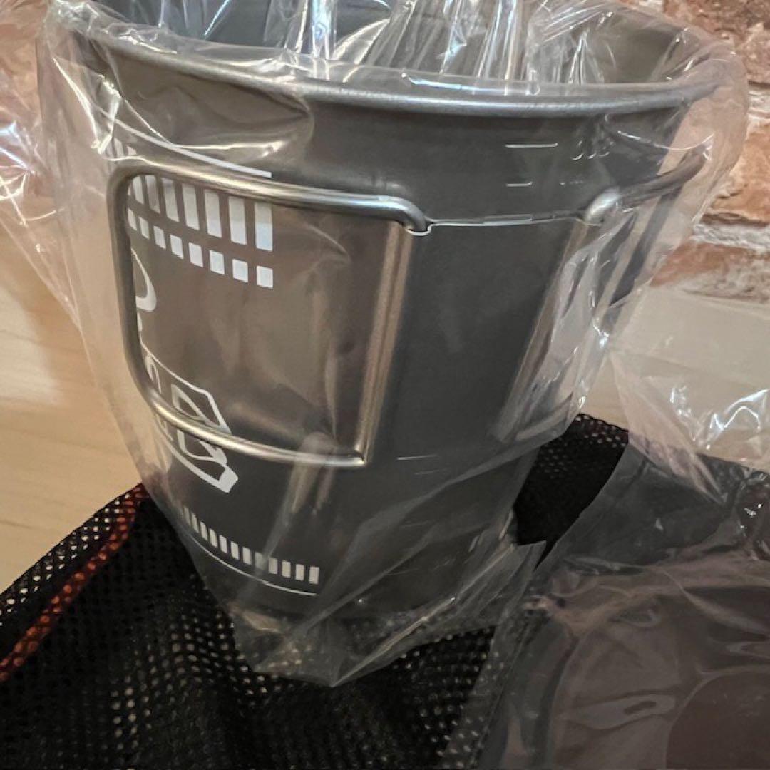  peak 新品未使用品　NISSINカップヌードル型チタンクッカー