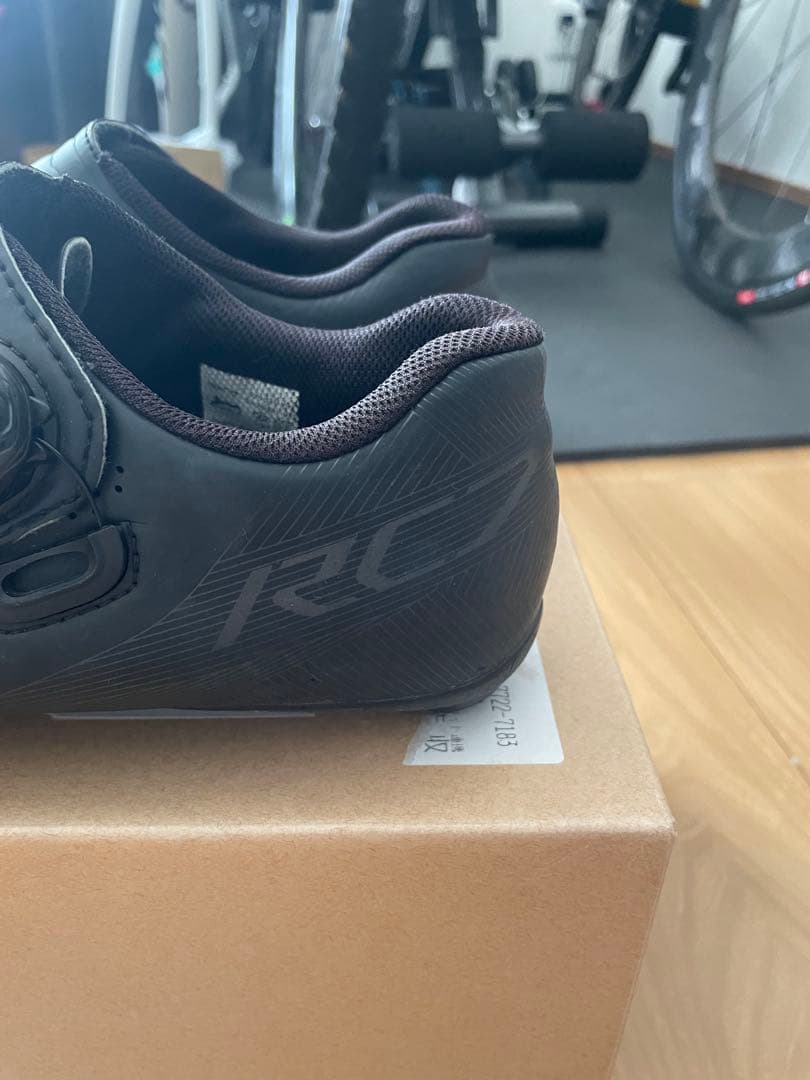 Shimano RC7 42サイズ　26.5cm