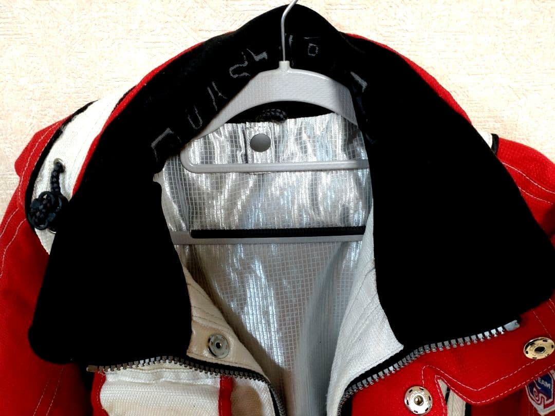 asics Power Austria スキーウェア 赤/白 フード付き