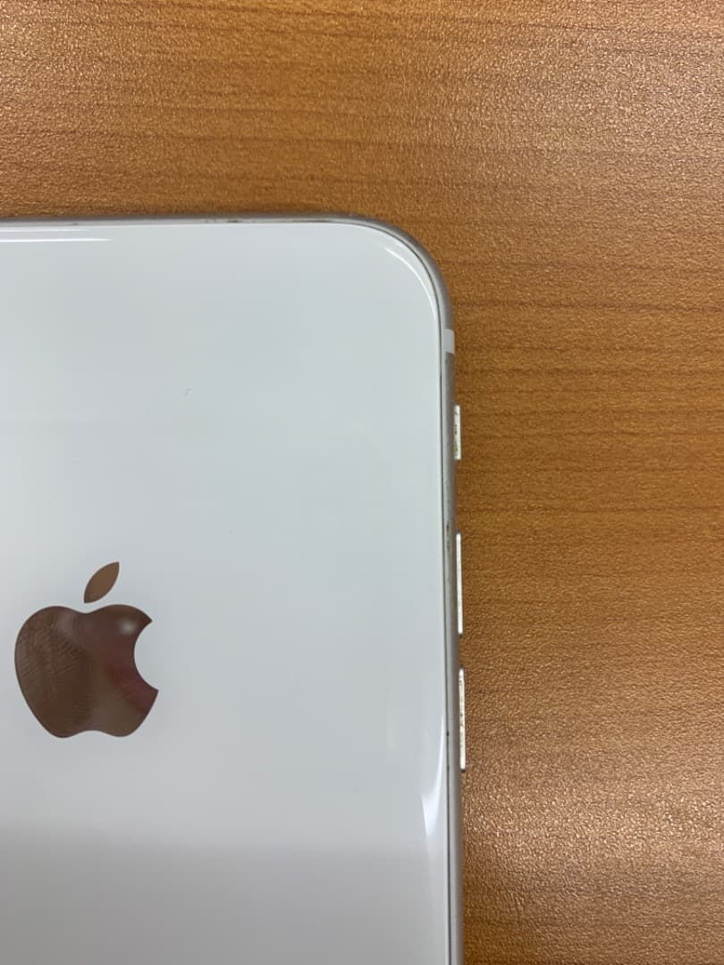 S*）様 動作確認済 iPhone 8 64GB ID K9720