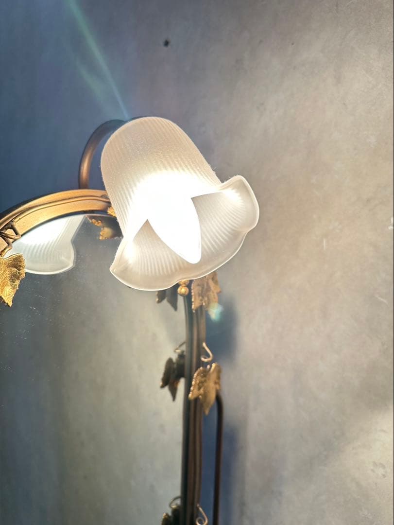 ゴールド ドレッサー・鏡台 照明付き