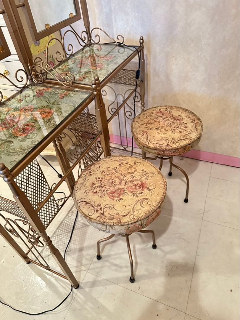 ゴールド ドレッサー・鏡台 照明付き