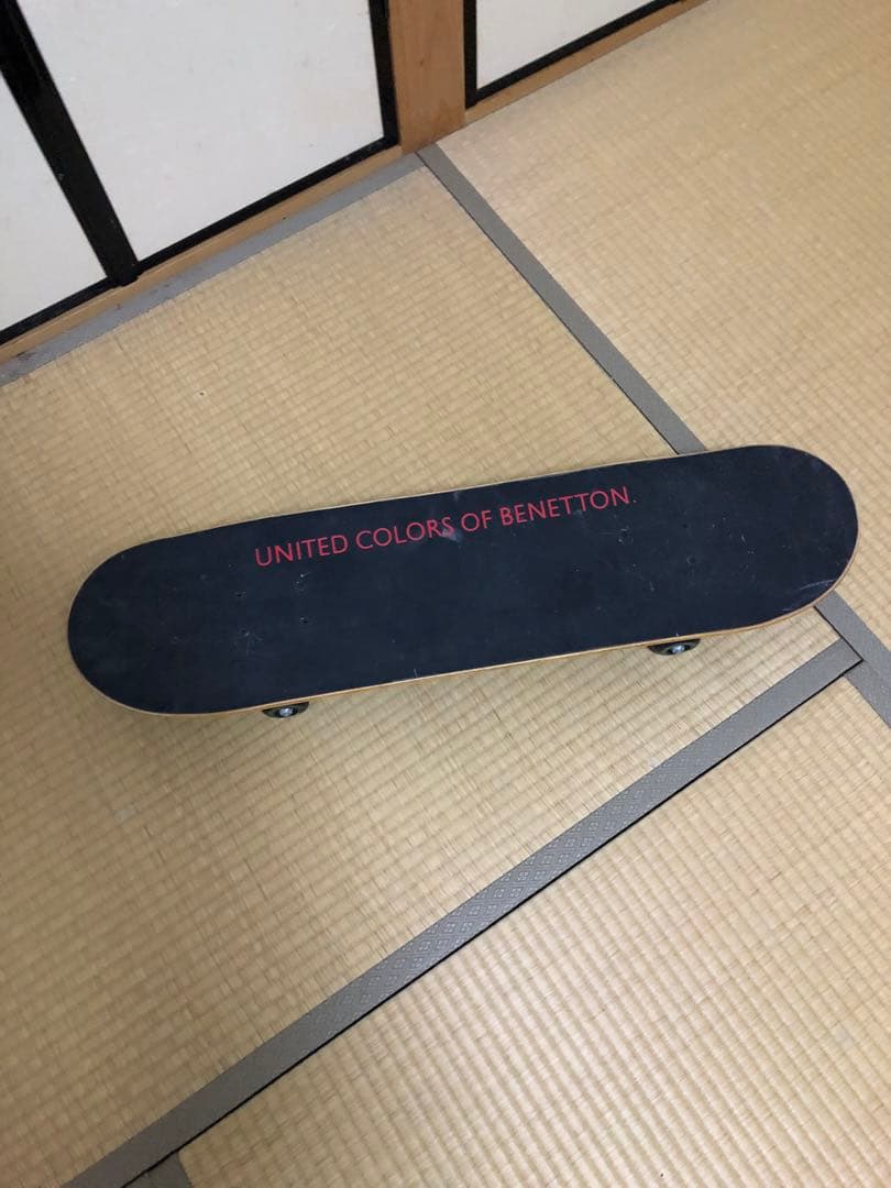 UNITED COLORS OF BENETTON 迷彩スケートボード