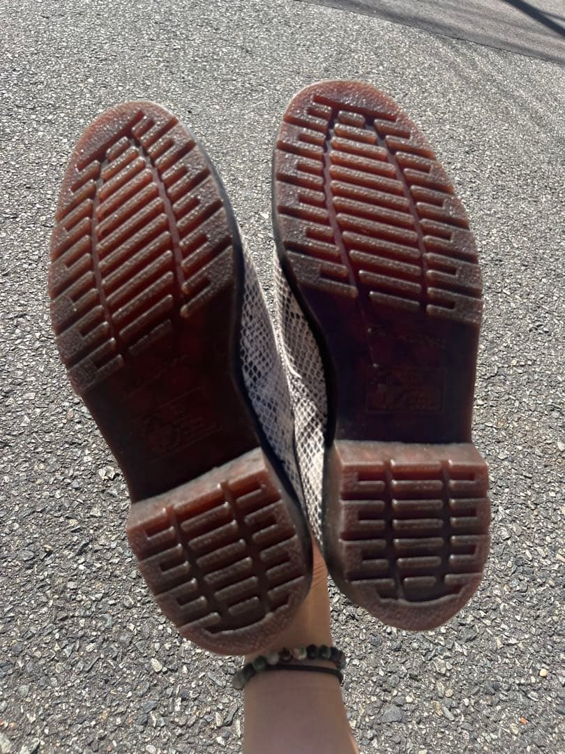 ク*ฅ様 Dr.Martens パイソン柄レザーシューズ