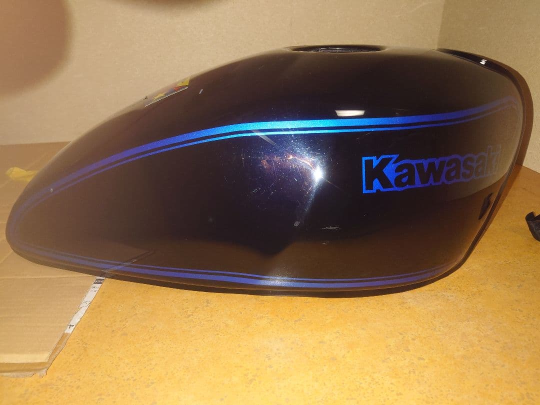 ゼファーΧタンク