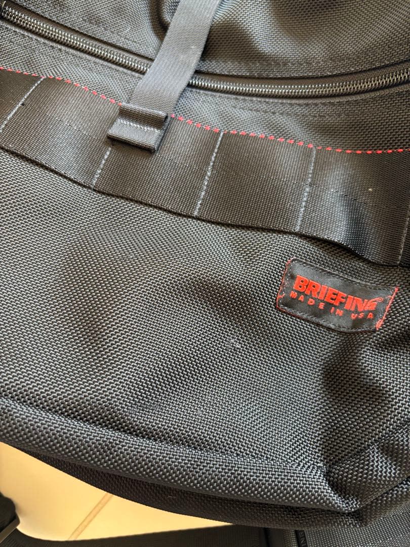BRIEFING ブラックショルダーバッグ　クラウドジムワイヤー
