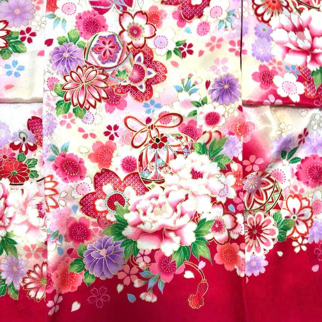 《新品》正絹 華やかな刺繍入❗️お宮参り 産着 祝着 襦袢付 新品たとう紙付 白