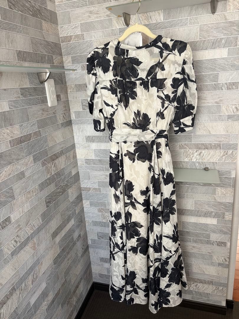 ワンピース Vol.1 Floral Jacquard Dress