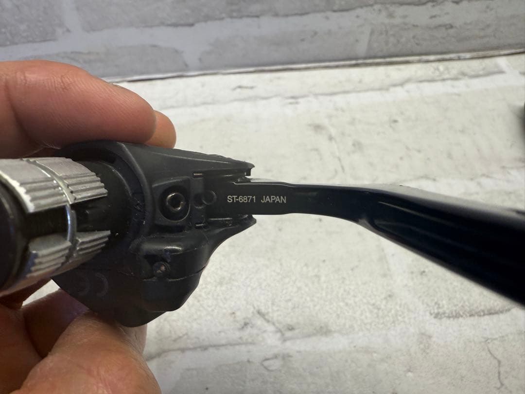 シマノアルテグラ　6871 TT Di2 ブレーキレバー