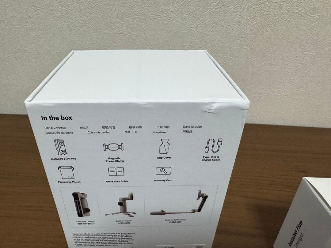 【中古・美品】Insta360 Flow Pro 第1世代 スポットライト付