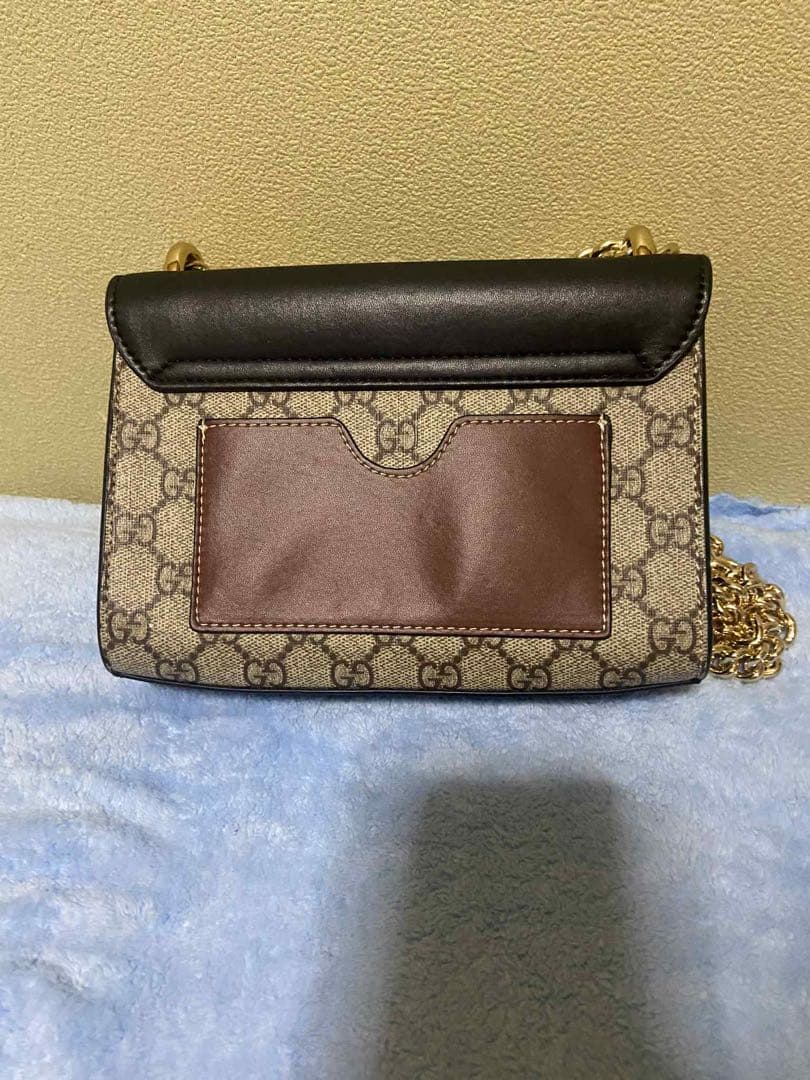 GUCCI ショルダーバッグ ロゴモノグラム
