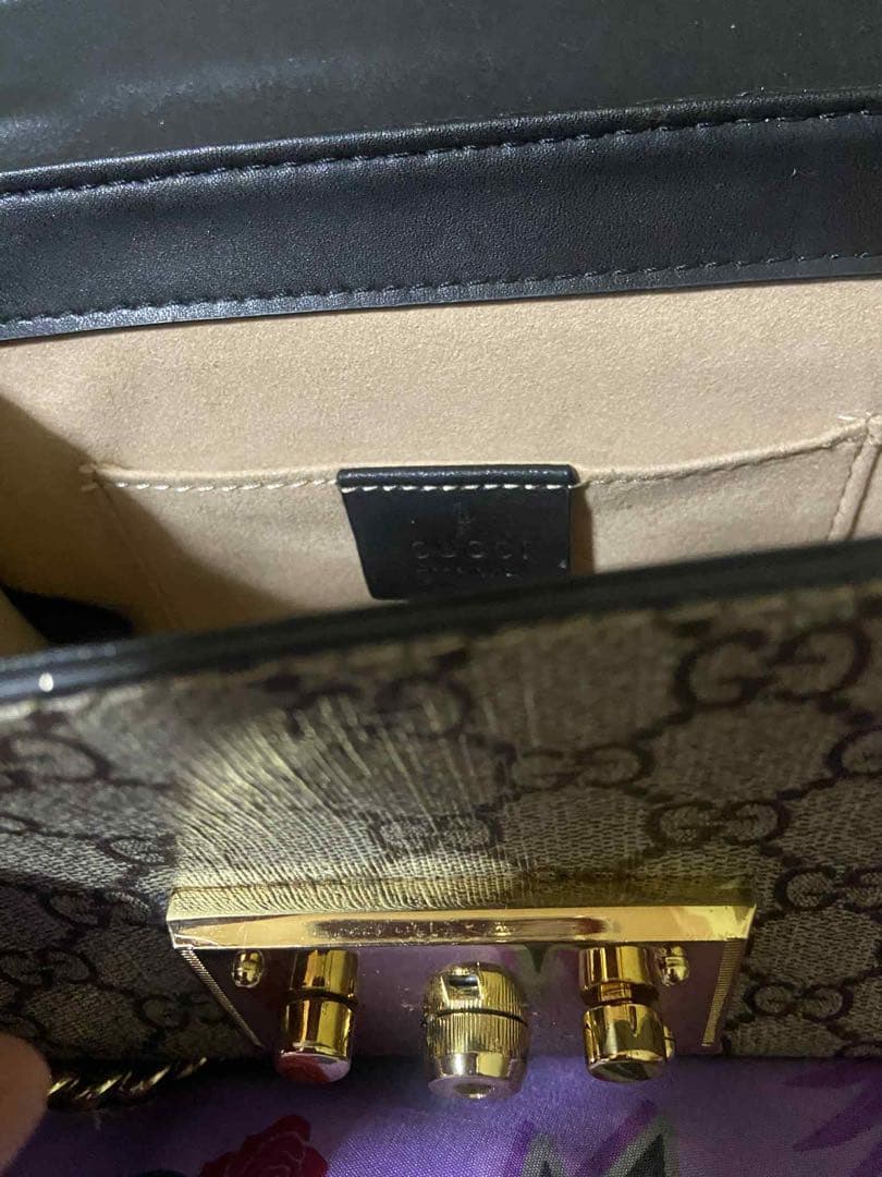 GUCCI ショルダーバッグ ロゴモノグラム