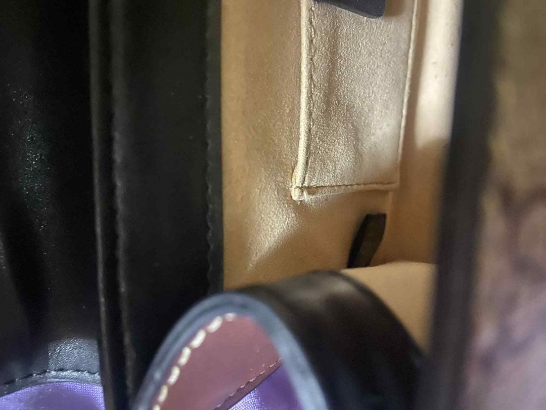 GUCCI ショルダーバッグ ロゴモノグラム