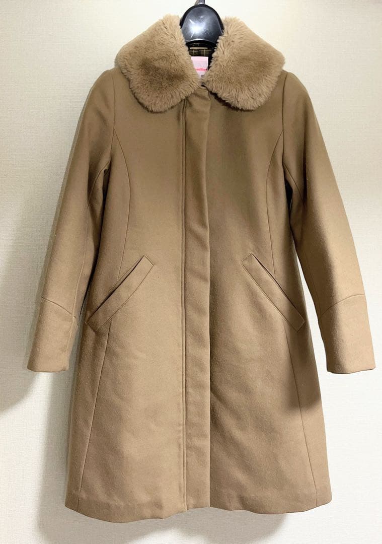 美品 ファミリア キャメルウールコート ファー襟