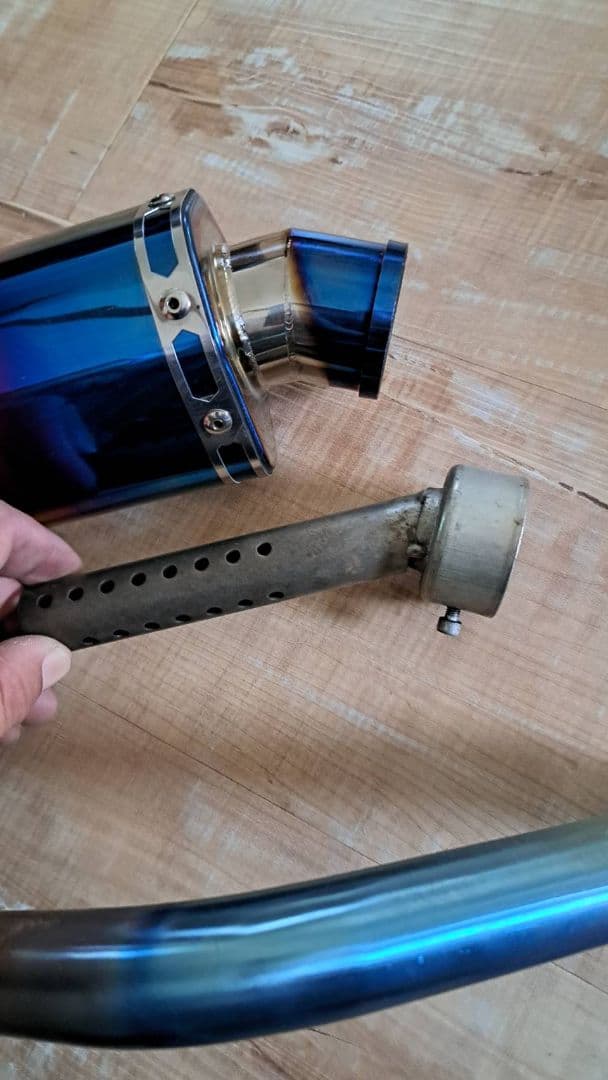 ONE'S&M　ワンズアンドエム　モンキー125用マフラー