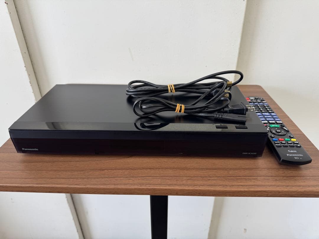 F030　美品　Panasonic　ブルーレイレコーダー DIGA　2TB