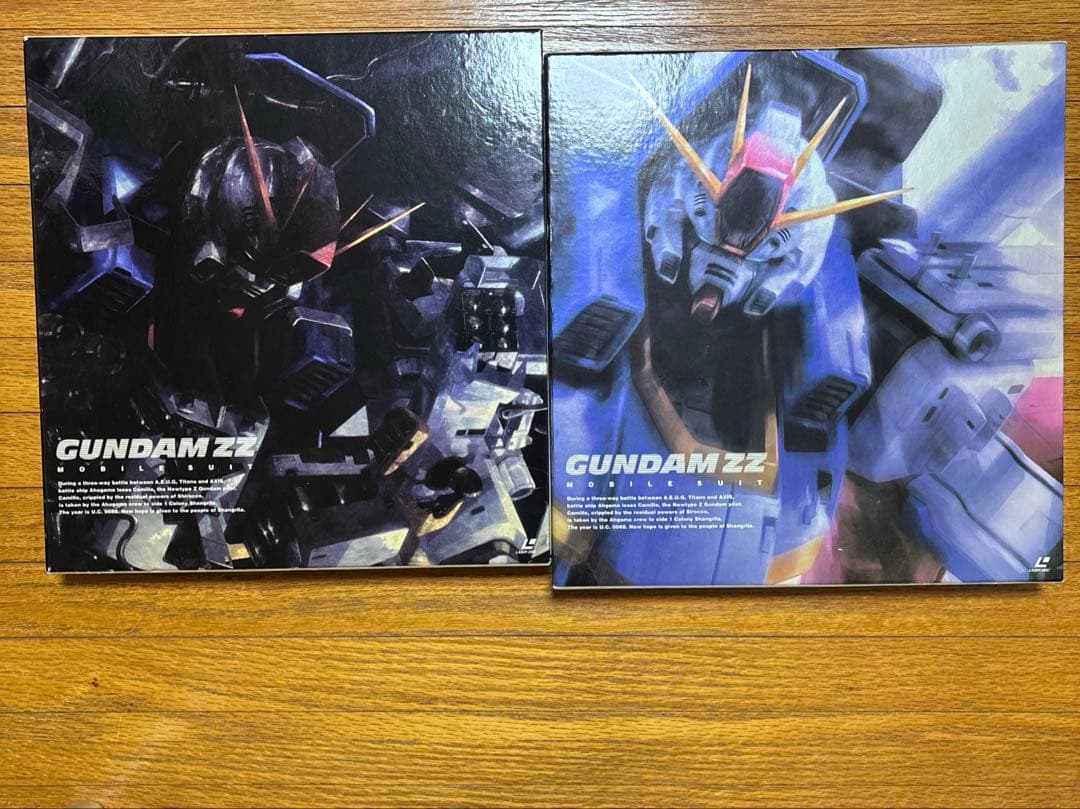 ガンダムZZ レーザーディスク メモリアルディスクTYPE-1、2 セット売り