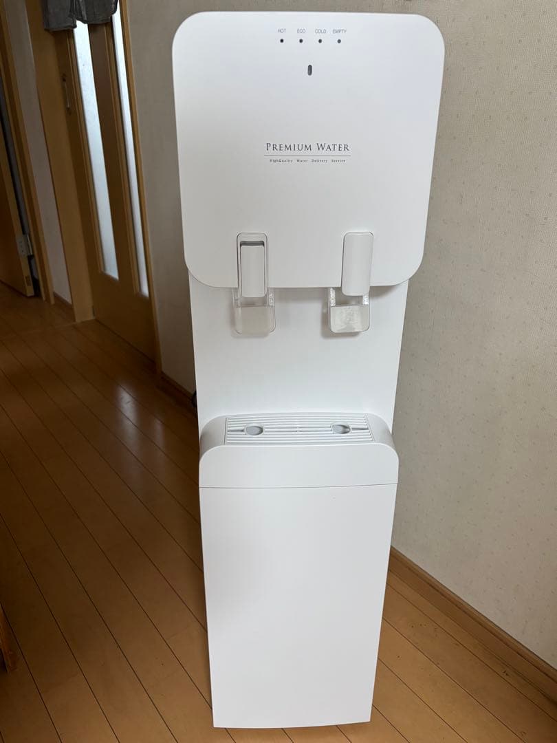 プレミアムウォーター　ウォーターサーバー　ホワイト