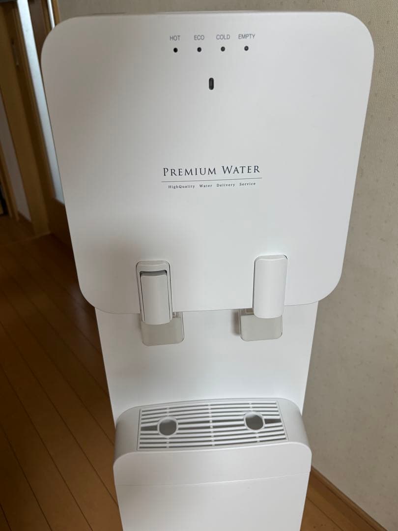 プレミアムウォーター　ウォーターサーバー　ホワイト
