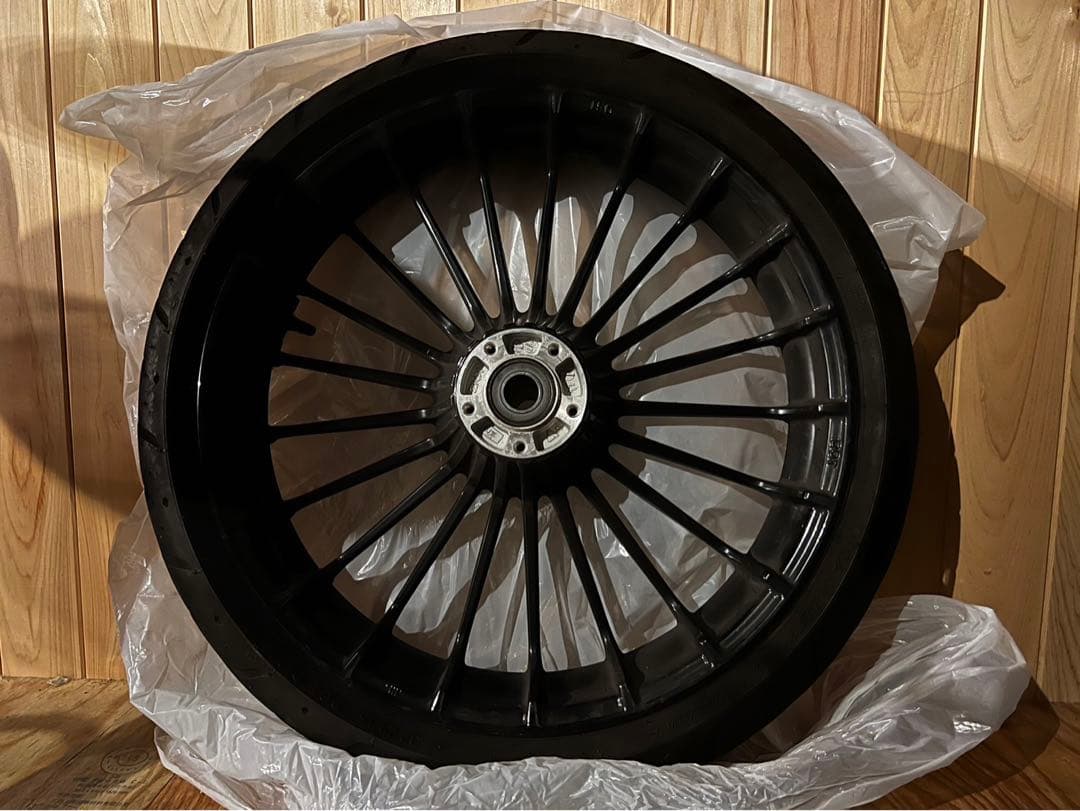 ハーレー 19インチホイール タイヤ付き